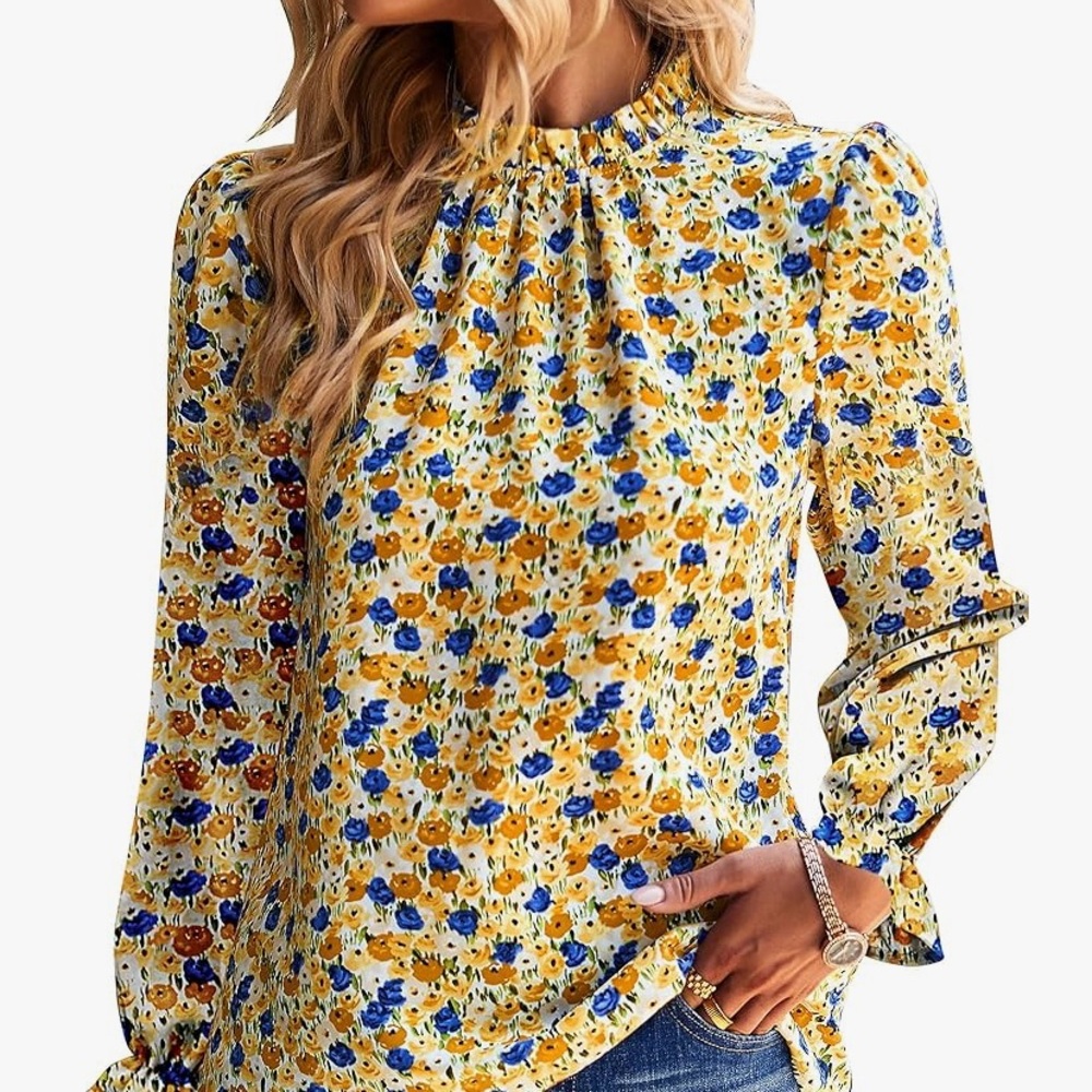 NWT Beautiful silky soft & flowy, lightweight for the spring. High neck Size S
